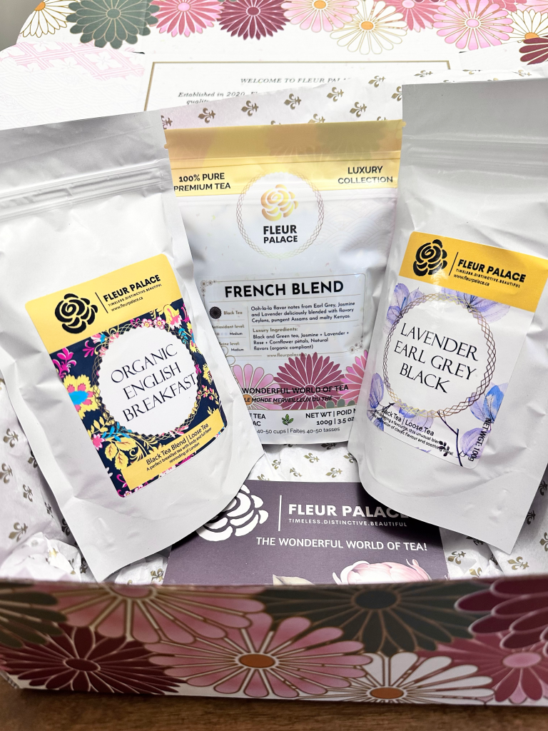 Black Tea Gift Set 4_Organic_English_Breakfast_French_Blend_Lavender_Earl_Grey.png